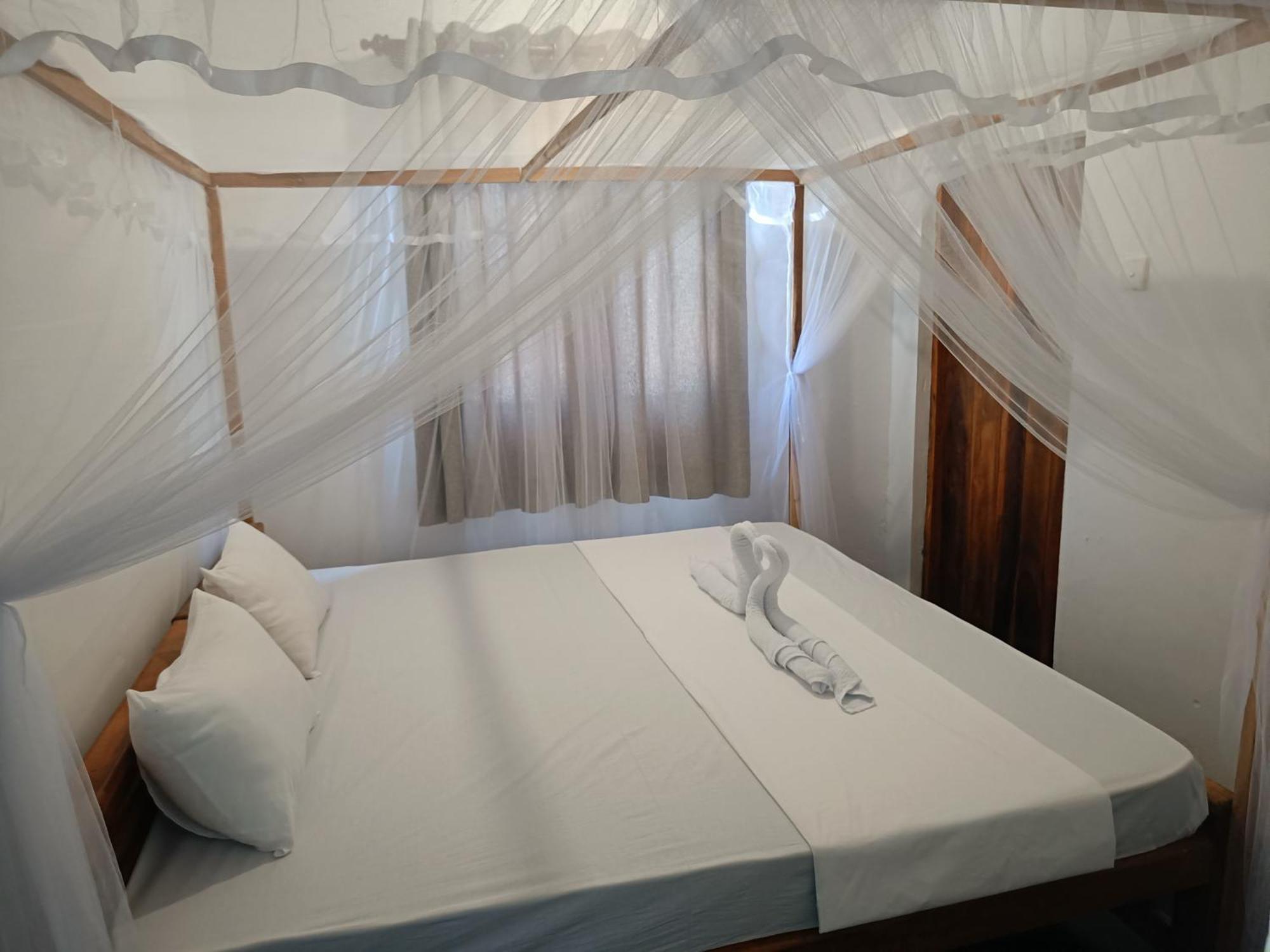 Kingly Aroma Arugam Bay Quarto foto